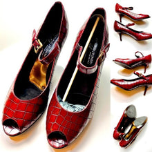 Load image into Gallery viewer, Donald J. Pliner Women’s Mary Jane Heels NWOT