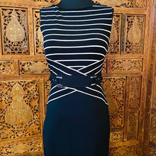Load image into Gallery viewer, White House Black Market Dress