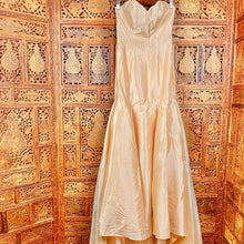 Load image into Gallery viewer, Women’s Strapless Formal Hi-Low Dress NWT