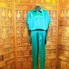 Load image into Gallery viewer, Vintage 1980’s Teddi Emerald 2-Piece Pants Set
