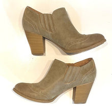 Load image into Gallery viewer, Eürosoft by Söfft Women’s Booties