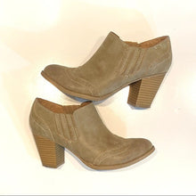 Load image into Gallery viewer, Eürosoft by Söfft Women’s Booties