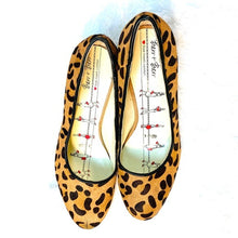 Load image into Gallery viewer, Barr & Barr New York Calf Hair Pumps