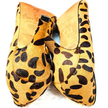 Load image into Gallery viewer, Barr & Barr New York Calf Hair Pumps