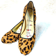 Load image into Gallery viewer, Barr & Barr New York Calf Hair Pumps