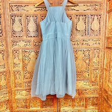 Load image into Gallery viewer, David’s Bridal Bridesmaid Dress