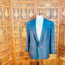 Load image into Gallery viewer, Vintage 80’s IN Private Men’s Silk Blazer
