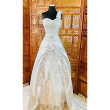 Load image into Gallery viewer, (002) One Shoulder Flower Strap Wedding Gown NWT