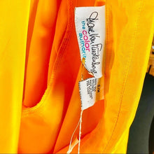 Load image into Gallery viewer, Diane Von Furstenberg Silk Crepe De Chine Blouse