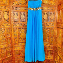 Load image into Gallery viewer, Women’a Strapless Evening Gown