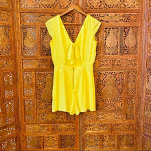 Load image into Gallery viewer, Gianni Bini Short Romper Jumpsuit Skort
