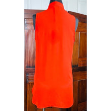 Load image into Gallery viewer, Vince Camuto 🔥Red Blouse