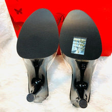 Load image into Gallery viewer, (SOLD) Pleaser Shoes Rhinestone Heart Platform NWT