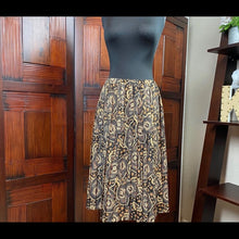 Load image into Gallery viewer, Kristy Michaels Vintage 1980’s Skirt Set