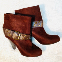 Load image into Gallery viewer, Unlisted by Kenneth Cole Suede Booties
