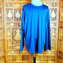 Load image into Gallery viewer, NIKE Men’s DriFit Long Sleeve NWT