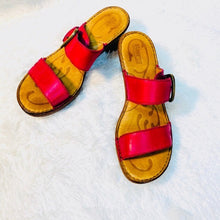 Load image into Gallery viewer, Born Shoes Women’s Leather Strapless Sandals