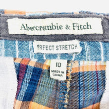 Load image into Gallery viewer, (SOLD) Abercrombie & Fitch Women’s Stretch Short’s