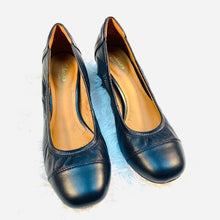 Load image into Gallery viewer, Clarks Ballerina Pumps