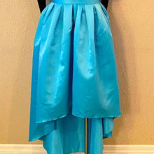 Load image into Gallery viewer, Long Sleeve High-Low V-Neck Bridesmaid Dress NWT