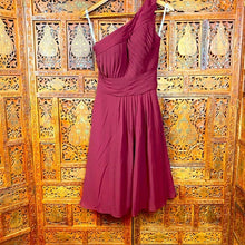 Load image into Gallery viewer, Dressy Star Women’s Evening Dress Formal Dress NWT