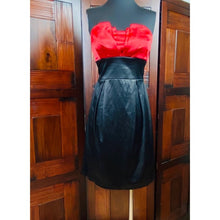 Load image into Gallery viewer, Trixxiš„Fire Red & Black Strapless Party Dress