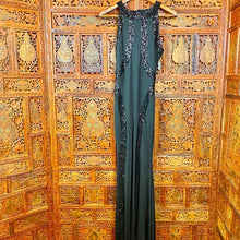 Load image into Gallery viewer, Women’s Bodycon Evening Gown NWT
