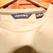 Load image into Gallery viewer, AXIST Men’s Long Sleeve Pullover Shirt NWT