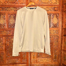 Load image into Gallery viewer, AXIST Men’s Long Sleeve Pullover Shirt NWT