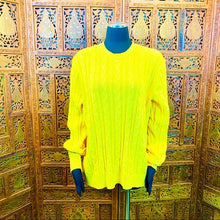 Load image into Gallery viewer, The Estate Cable Crew Men’s Club Room Sweater