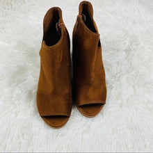 Load image into Gallery viewer, SODA Suede Ankle Boots