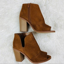 Load image into Gallery viewer, SODA Suede Ankle Boots