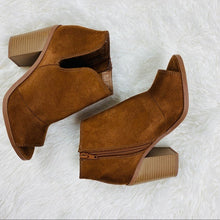 Load image into Gallery viewer, SODA Suede Ankle Boots