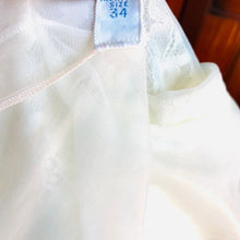 Load image into Gallery viewer, Vintage 1950’s Vanity Fair Peignoir Duster