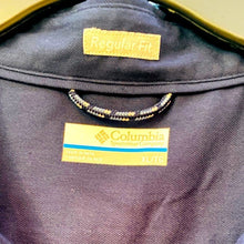 Load image into Gallery viewer, Columbia Men’s Short Sleeve Button Down Shirt NWT