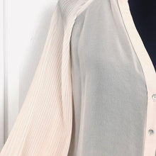 Load image into Gallery viewer, Zara Basic button down blouse
