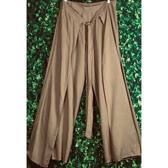 Women’s Palazzo Leg Pants w/m-line thigh splits