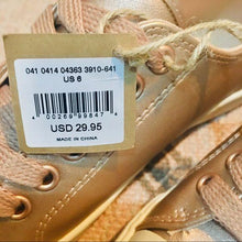 Load image into Gallery viewer, American Eagle Women’s Lace Up Sneakers
