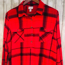 Load image into Gallery viewer, Ingrid &amp; Isabel Flannel Maternity Shirt
