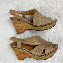 Load image into Gallery viewer, Naturalizer Luliana N5 Comfort Wedge Sandal NWOT
