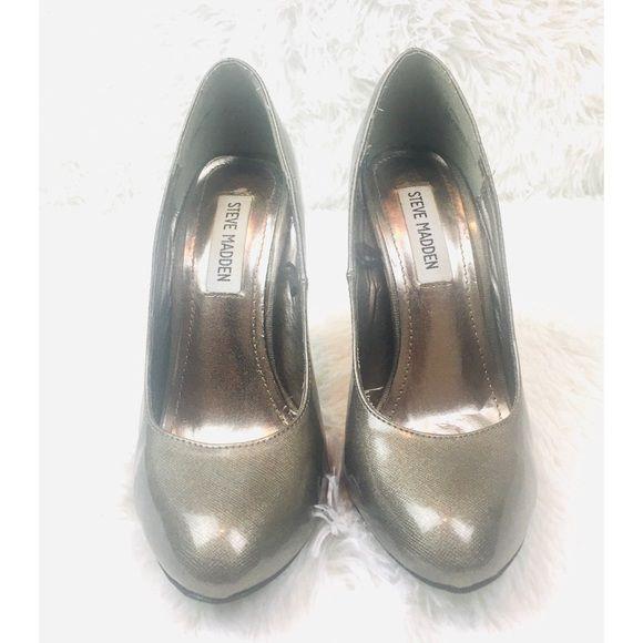 Steve Madden Closed Toe Patent Leather Pumps