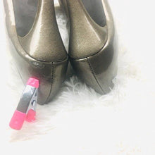 Load image into Gallery viewer, Steve Madden Closed Toe Patent Leather Pumps

