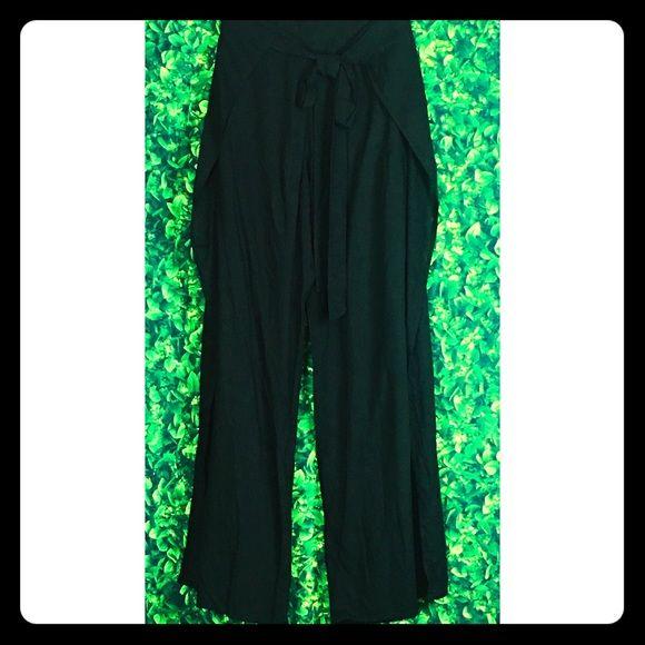 Women’s Relaxed fit Palazzo Leg Pant w/thigh slits