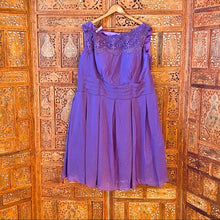 Load image into Gallery viewer, Chiffon Bridesmaid Dress NWT
