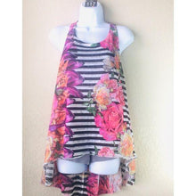 Load image into Gallery viewer, Women’s Sleeveless Blouse
