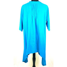 Load image into Gallery viewer, Water Sister Dry Goods Handmade Tunic
