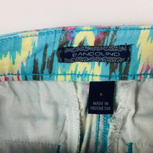 Load image into Gallery viewer, Bandolino Womens Shorts
