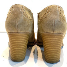 Load image into Gallery viewer, Eürosoft by Söfft Women’s Booties
