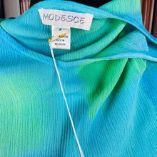 Load image into Gallery viewer, Modesce Women’s Reef Strata V-Neck Tunic
