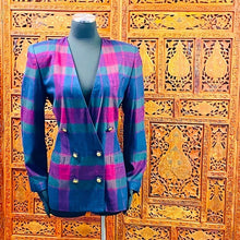 Load image into Gallery viewer, Vintage Le Suit Women’s Plaid Blazer
